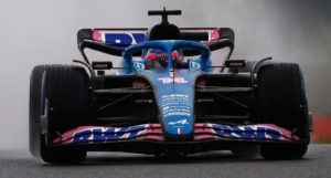 Fernando Alonso tops wet opening practice of Japanese Grand Prix