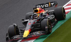 Verstappen gets away with a warning after qualifying incident