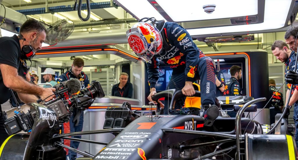 Max Verstappen,post-qualifying team debrief,Helmut Marko,Jeddah