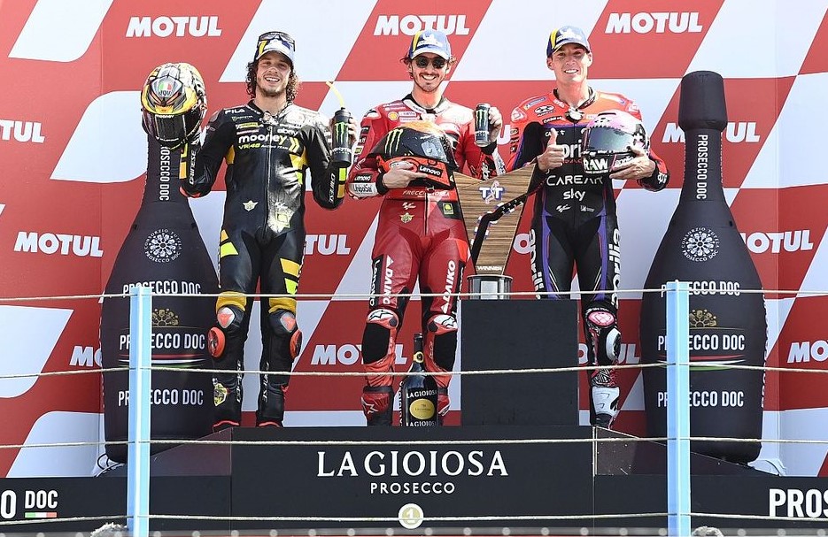 Bagnaia ends Bezzecchi's winning streak after Dutch MotoGP victory