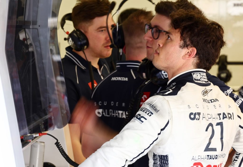 De Vries,Red Bull exit