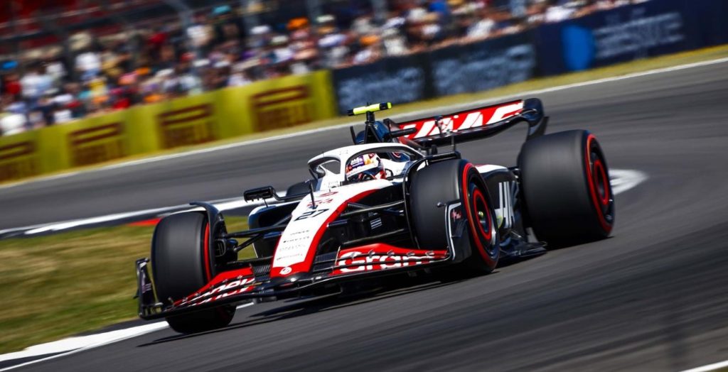 Red Bull sidepod concept,Haas