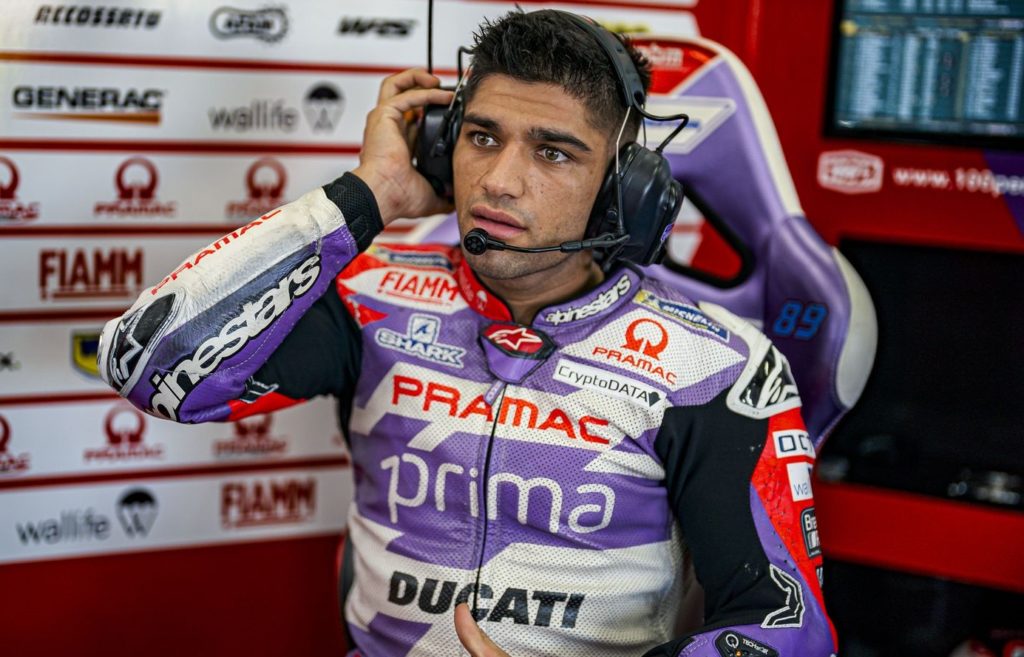 Jorge Martin,surgery