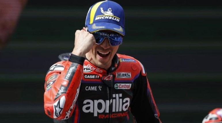 Espargaro dedicates Catalunya win to Bagnaia after horrific crash