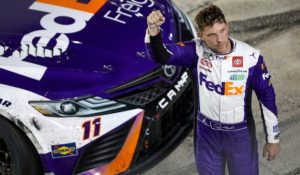 Hamlin engages booing fans after Bristol victory