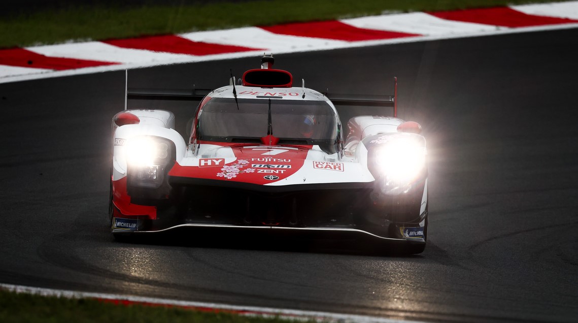 Kobayashi fastest as Toyota dominates final practice at Fuji
