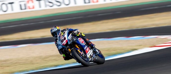 Razgatlioglu wins Magny-Cours race 1 as Rea finishes third