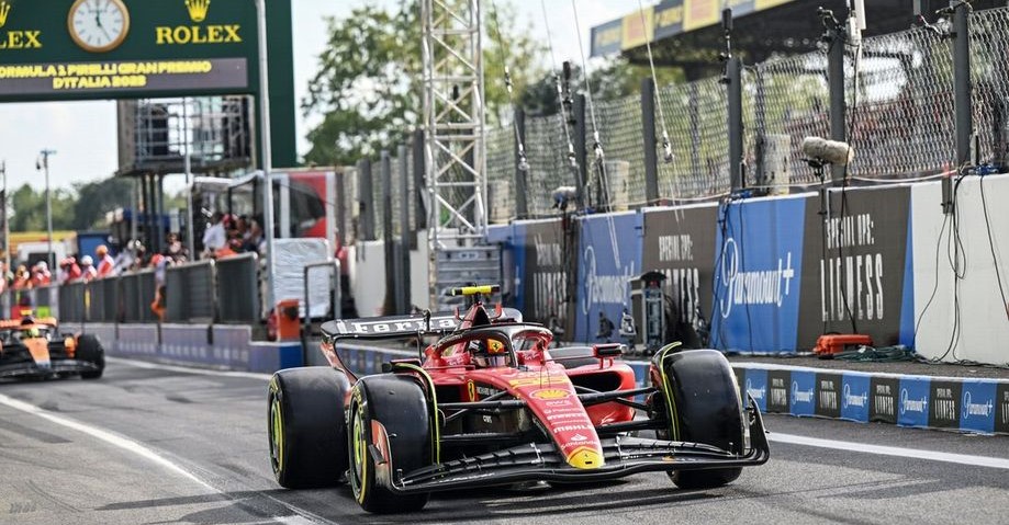 Sainz edges Norris to top Italian Grand Prix FP2, Perez crashes