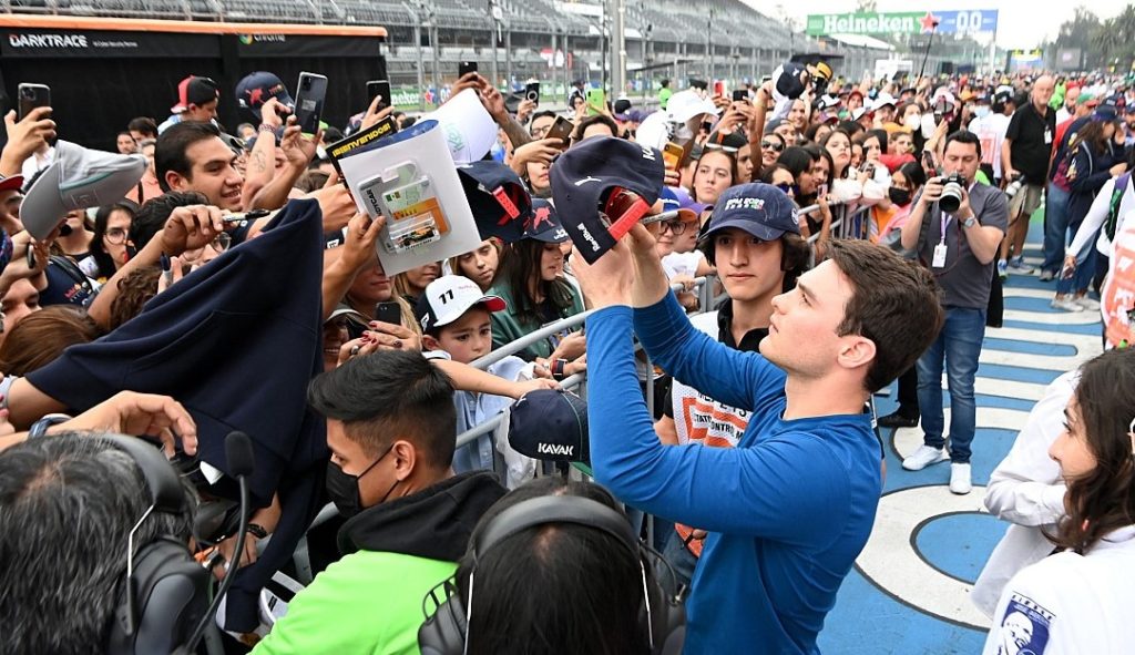 Mexican Grand Prix,paddock
