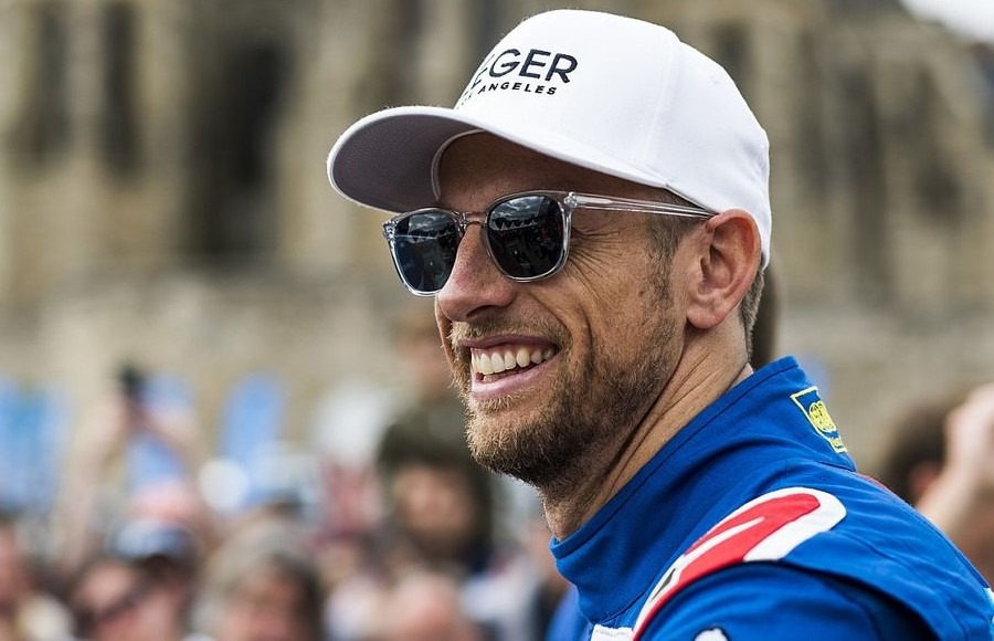 Jenson Button commits to WEC with Hertz Team JOTA