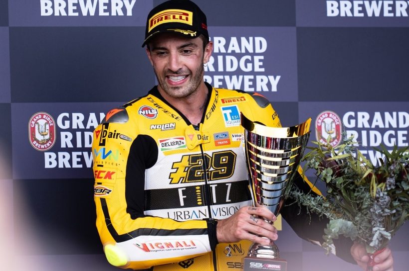 Andrea Iannone shines in his WorldSBK debut with a podium at Phillip Island
