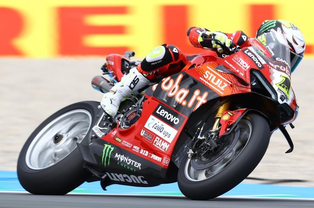 Dutch WorldSBK Alvaro Bautista fastest in FP2