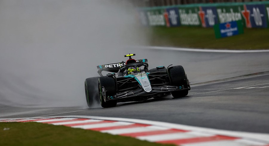 Hamilton 'excited' after rainy Chinese Sprint qualifying