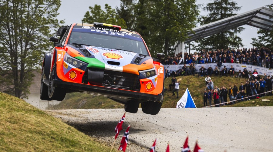 Neuville blames pacenote error for WRC Croatia crash