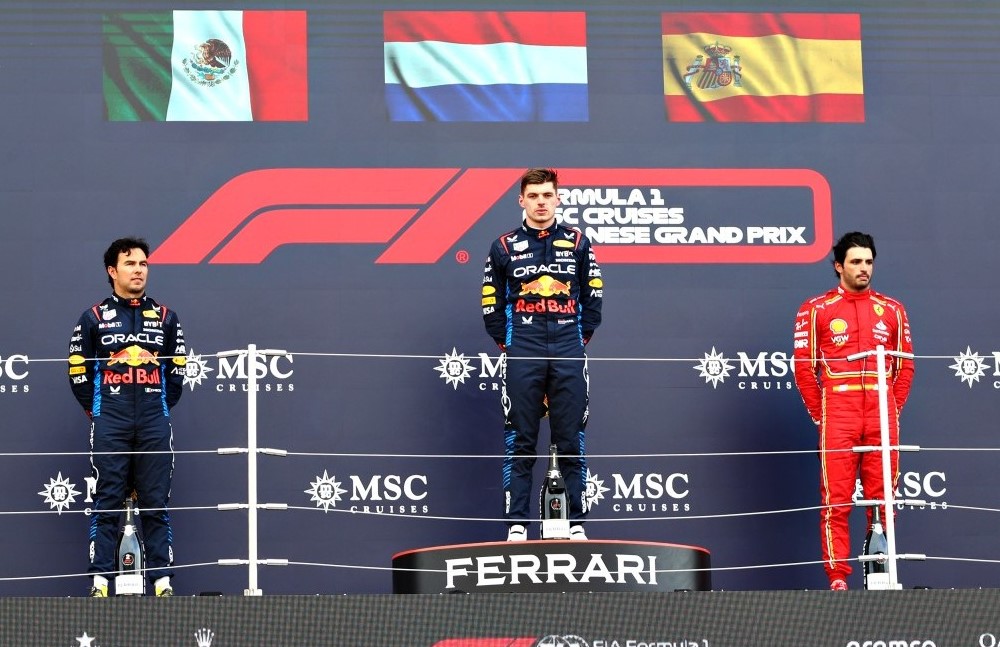 Verstappen secures a Red Bull 1-2 finish in Japan as Sainz takes podium