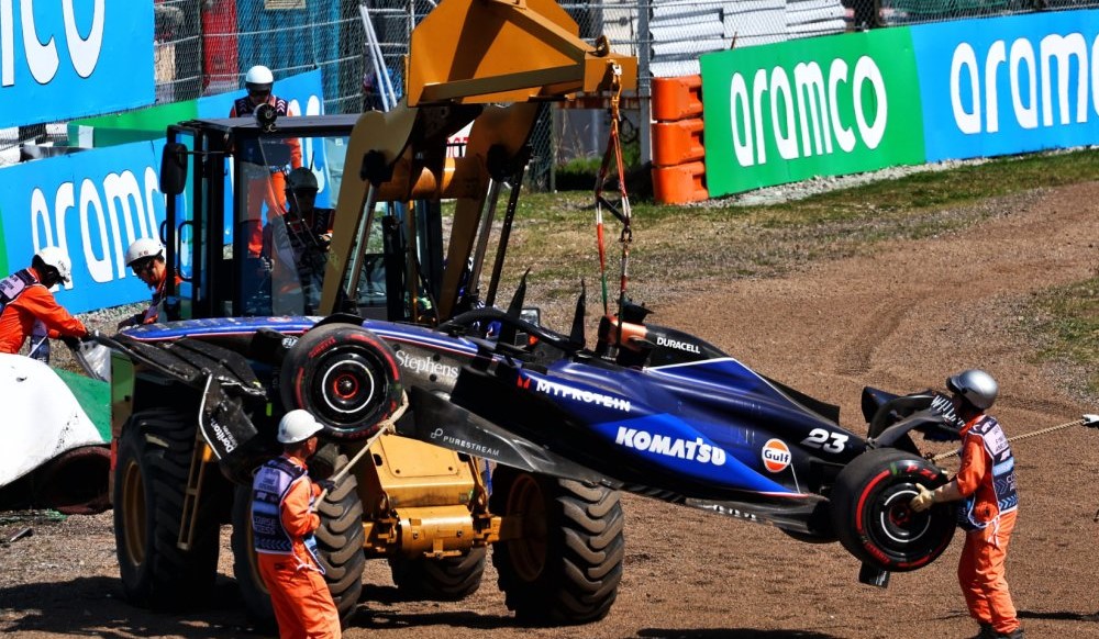 Williams face huge repair costs after Albon and Sargeant crashes