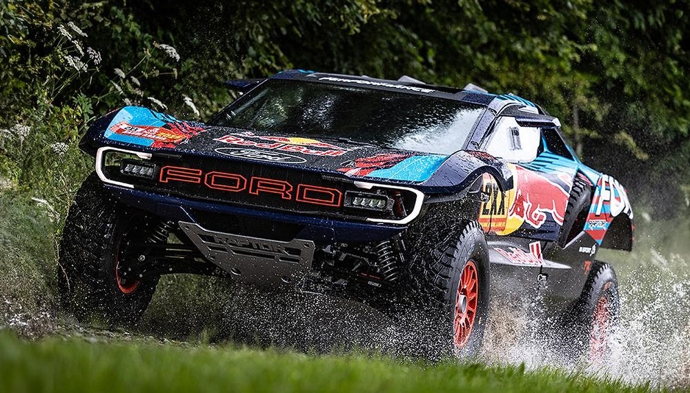 Ford Raptor T1+ Ready to Conquer the 2025 Dakar Rally