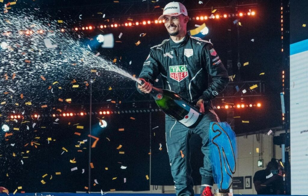 Pascal Wehrlein clinches maiden Formula E title as Rowland wins thrilling London E-Prix Finale