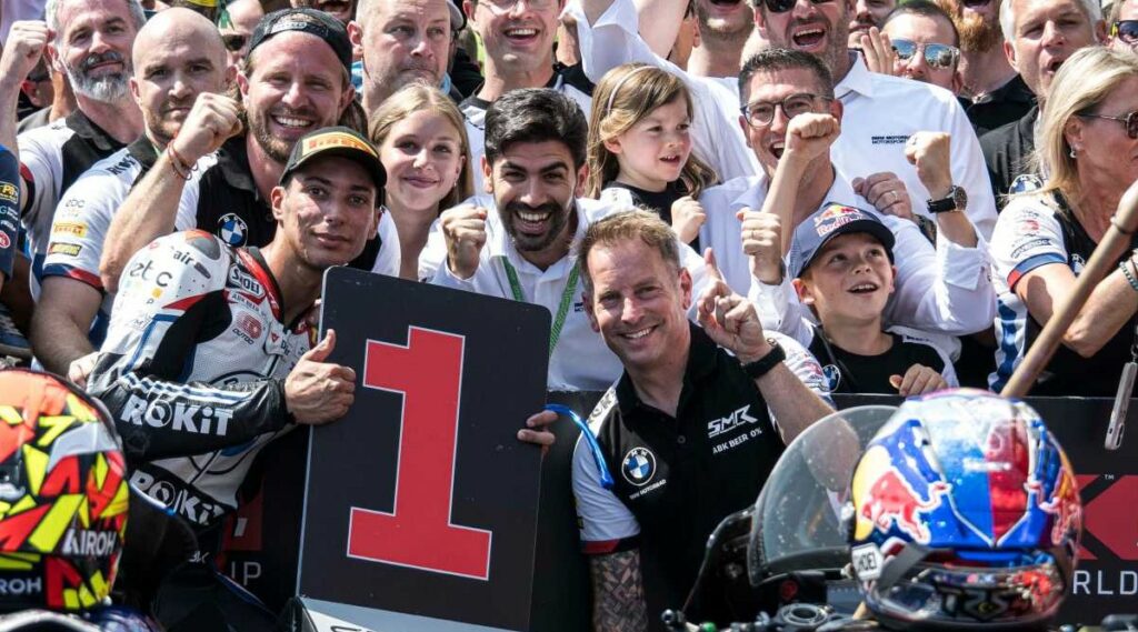 Toprak Razgatlioglu dominates Czech WorldSBK Race 2 as Bautista and Petrucci crash
