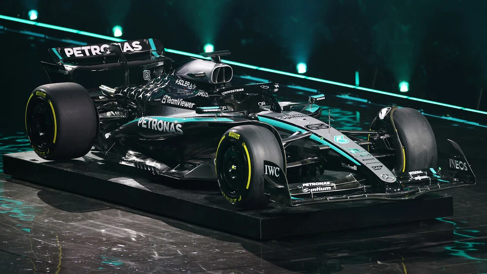 Mercedes W16