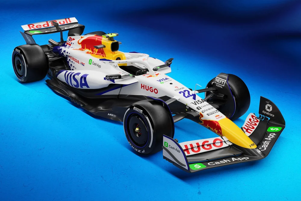 Racing Bulls VCARB 02