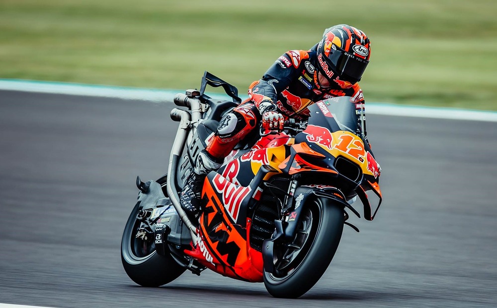 2025 Argentina MotoGP FP1: Marc Marquez leads Johann Zarco Argentina MotoGP FP1,Marc Marquez,Johann Zarco,Termas de Río Hondo