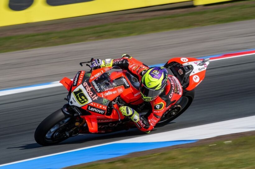 Dutch WorldSBK FP1: Bautista leads Razgatlioglu and Bulega