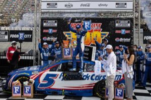 Kyle Larson Bristol Cup Series victory NASCAR Cup Series