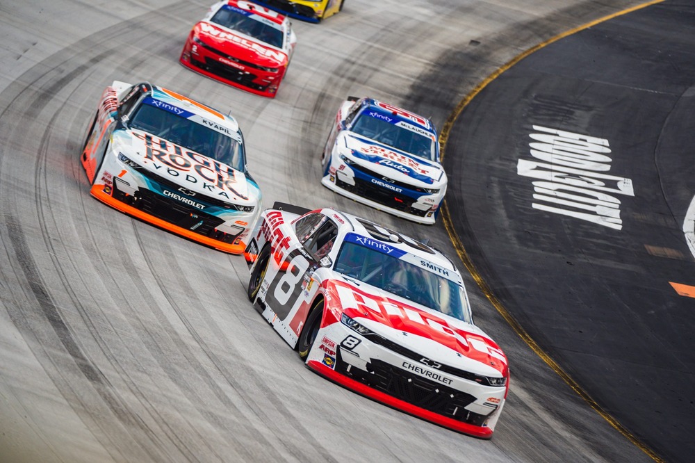 Larson snags Bristol Xfinity Series race win, dominates all but 24 laps at the SciAps 300 Bristol Xfinity Series race win,Kyle Larson,SciAps 300,NASCAR Xfinity Series