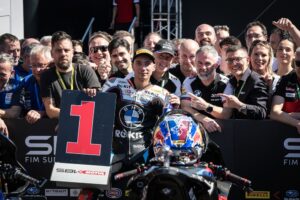 2025 Portuguese WorldSBK Race 2 Toprak Razgatlioglu Portimao treble
