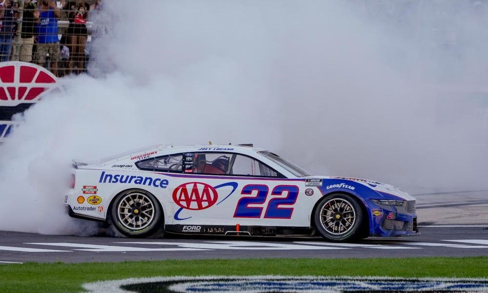 Texas Cup Series race highlights: Joey Logano stuns the field in chaotic overtime to win Texas Cup Series race,Wurth 400,Joey Logano,Ross Chastain,Ryan Blaney