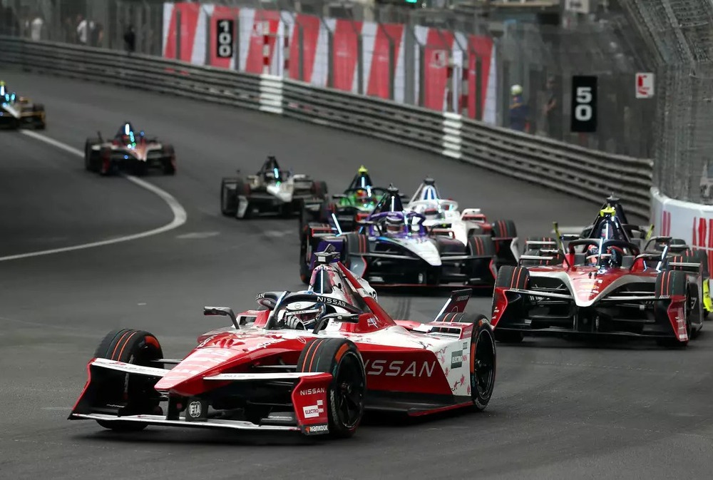 Oliver Rowland wins Monaco E-Prix Race 1 to extend championship lead Monaco E-Prix Race 1,Oliver Rowland,Nyck de Vries,Jake Dennis,full course yellow flag