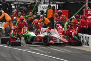 Indy 500 crash into pit crew Robert Shwartzman Prema Racing Indianapolis 500