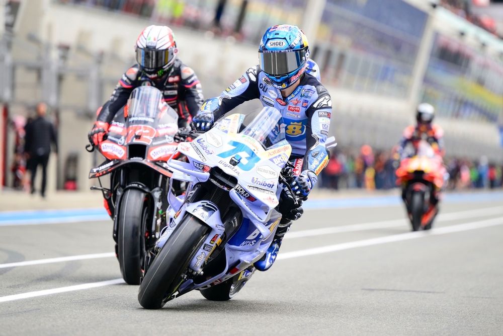 Le Mans MotoGP FP1: Marc Marquez leads Brad Binder Le Mans MotoGP FP1,Marc Marquez,2025 French MotoGP,Brad Binder