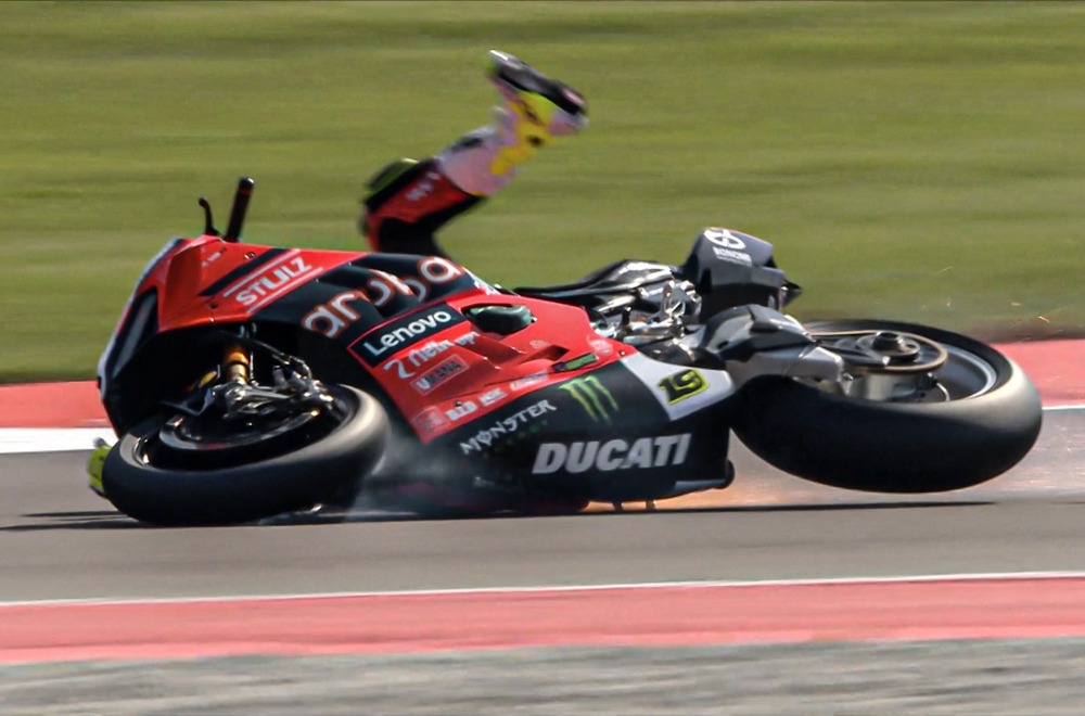 Italian WorldSBK 2025: Nicolo Bulega dominates Friday practice at Cremona Italian WorldSBK 2025,Nicolo Bulega,Free Practice,Friday practice,Cremona
