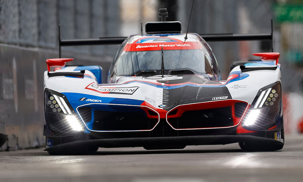 Van der Linde paces IMSA Detroit practice 2 for BMW IMSA Detroit practice,Team RLL BMW,van der Linde