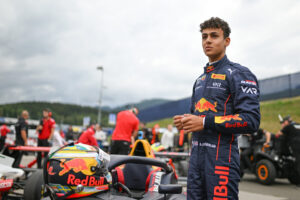 Arvid Lindblad F1 Super Licence Red Bull junior Formula 1