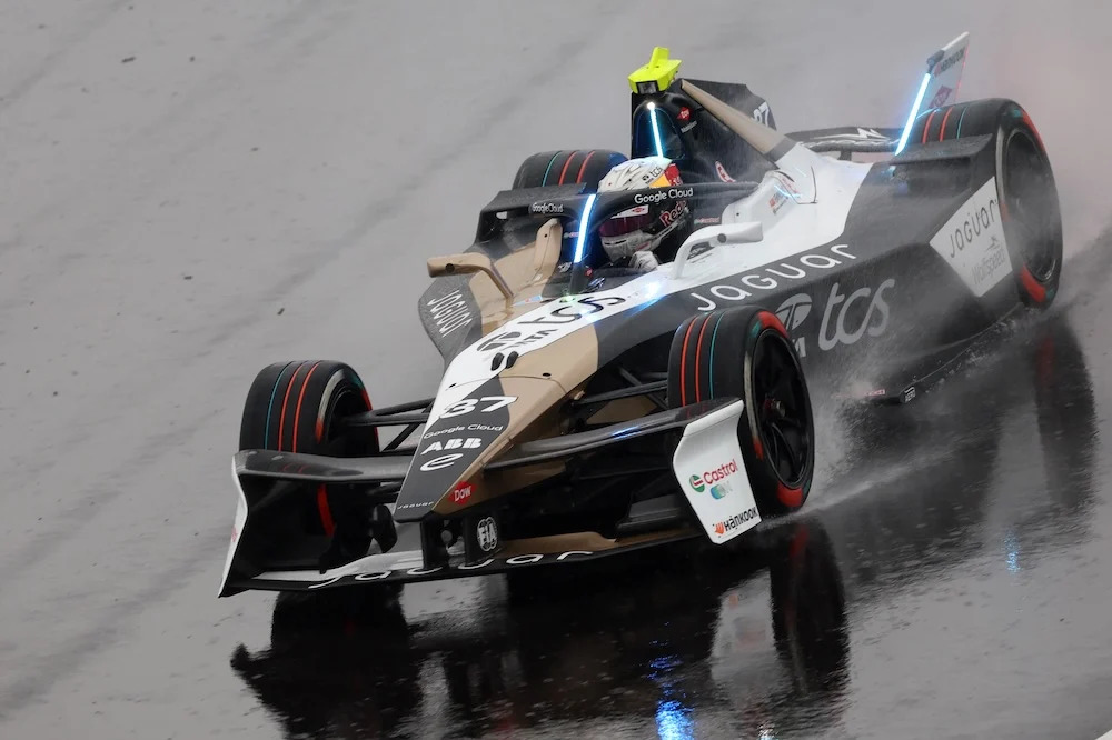2025 Shanghai E-Prix: Nick Cassidy braves wet conditions to claim Race 2 win