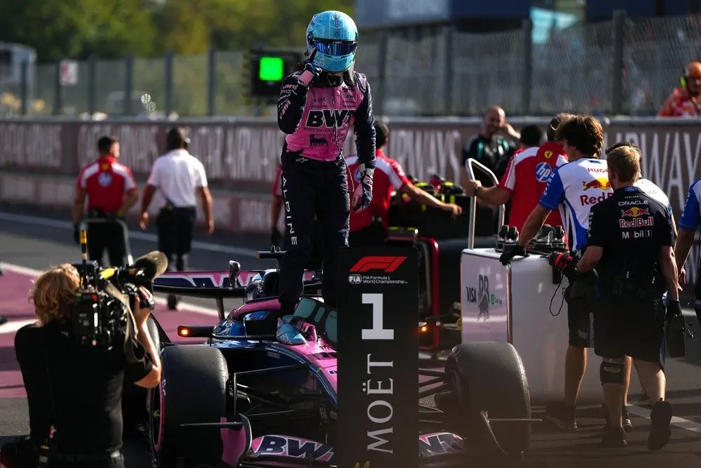 Pierre Gasly claims maiden F1 pole position at Italian Grand Prix