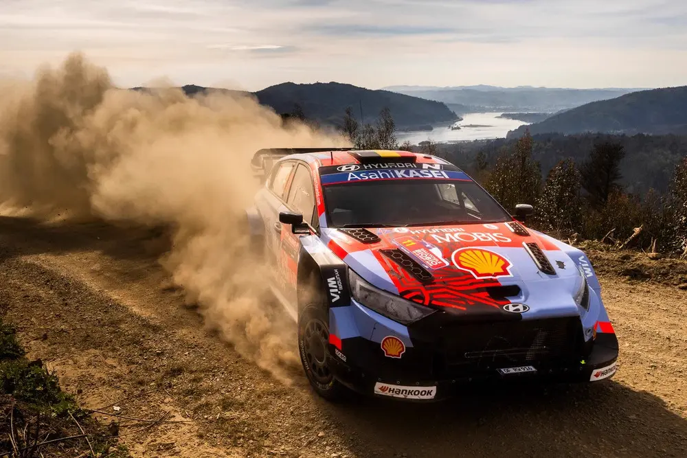 Thierry Neuville and Martijn Wydaeghe Hyundai i20 N Rally1 2026 Rally Chile